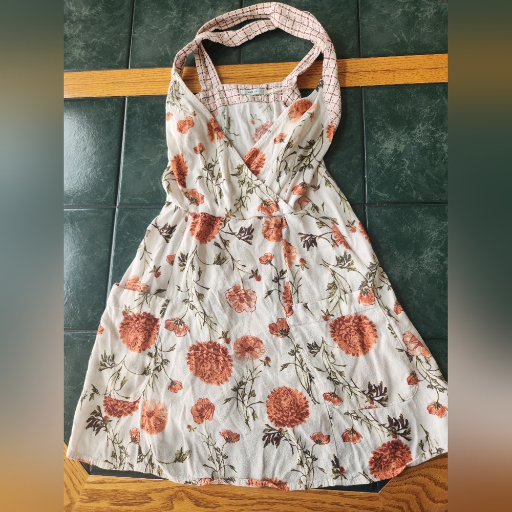 Kimchi Blue dress size 4